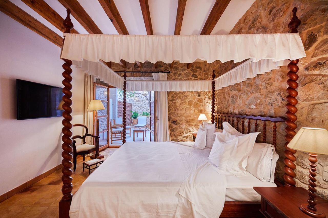 Cas Comte Suites & Spa - Adults Only Lloseta Exterior photo
